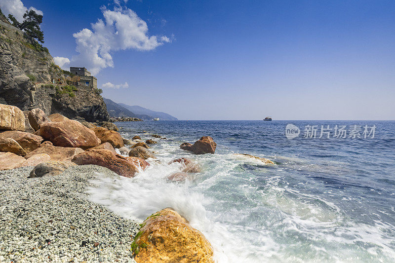 Monterosso al Mare海岸的忧郁海景